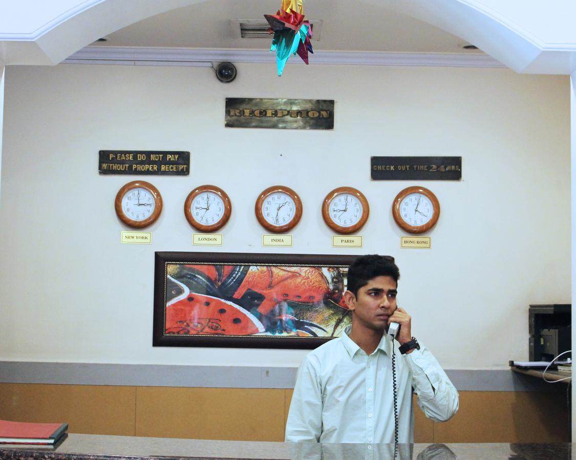 Hotel Goyal Jaipur Buitenkant foto